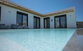 Sardines Luxury Villas